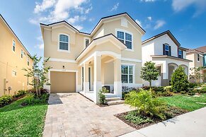 Spectacular 6 Bedroom 5 Bathroom House