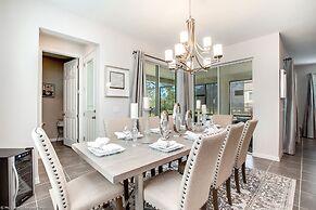 Spectacular 6 Bedroom 5 Bathroom House