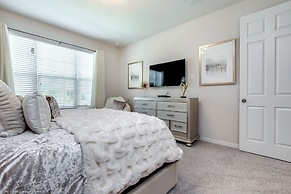 Spectacular 6 Bedroom 5 Bathroom House