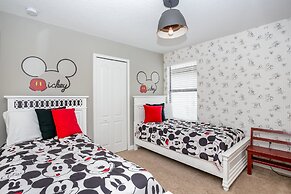 7 Bdrm5ba Spa, Game Room and Theater