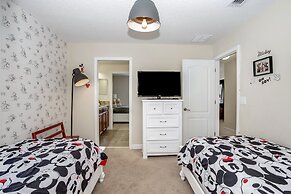 7 Bdrm5ba Spa, Game Room and Theater