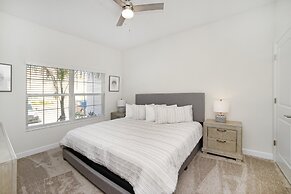 4 Bedroom Storey Lake Vacation Home