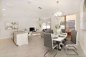 4 Bedroom Storey Lake Vacation Home