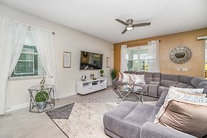 9 Bdrm Champions Gate Villa