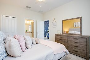 9 Bdrm Champions Gate Villa