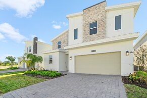 9 Bdrm Champions Gate Villa