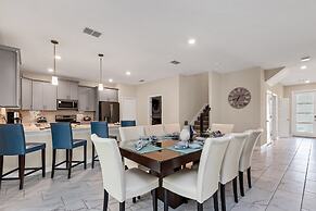 Family Friendly! 6bed 5Ba Villa with Pool