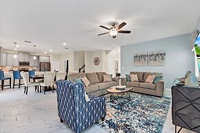 Family Friendly! 6bed 5Ba Villa with Pool