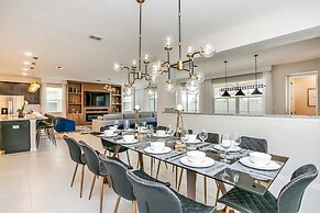 9 BD 6,5 BH Pool, Spa & Game Room