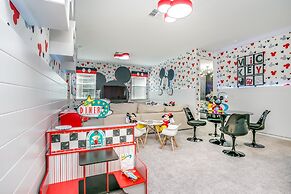 9 BD 6,5 BH Pool, Spa & Game Room