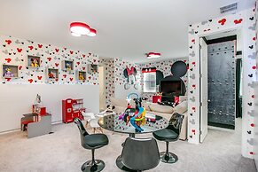 9 BD 6,5 BH Pool, Spa & Game Room