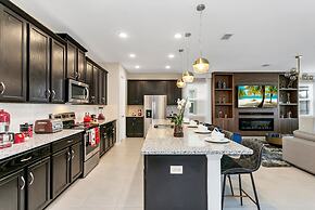 9 BD 6,5 BH Pool, Spa & Game Room