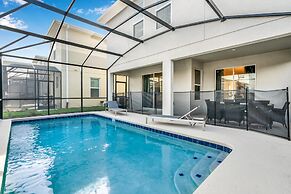 Edgy, Modern 6 Bed 5 Bath