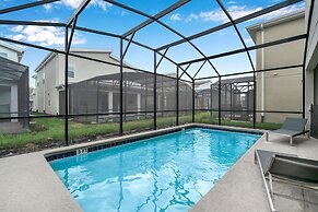 Edgy, Modern 6 Bed 5 Bath