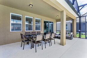 Exceptional 5 Bed 4,5 Ba Villa Gamerm