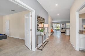 Storey Lake 9 BR Villa with Game Room