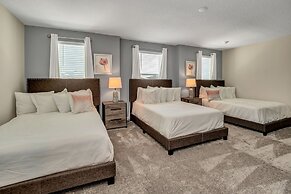 Storey Lake 9 BR Villa with Game Room