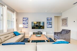 7 Bed 5 Ba Villa with Games, Pool & Spa