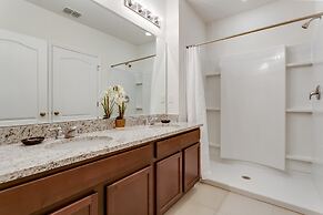 7 Bed 5 Ba Villa with Games, Pool & Spa