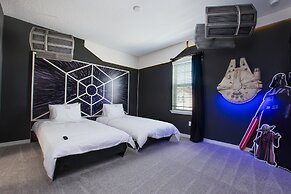 Exquisite 8 Bed Villa Pool & Spa, Movie Theater 1841c