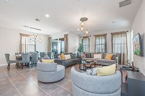 Exquisite 8 Bed Villa Pool & Spa, Movie Theater 1841c