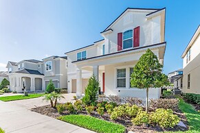 Phenomenal 8B 1810s Villa with Pool, Spa & Movie Theater