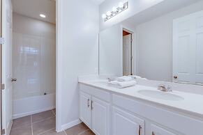 Phenomenal 8B 1810s Villa with Pool, Spa & Movie Theater