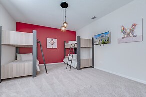 Phenomenal 8B 1810s Villa with Pool, Spa & Movie Theater