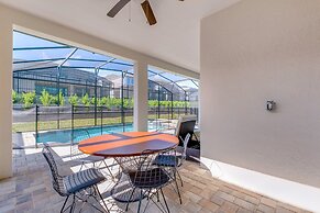 Phenomenal 8B 1810s Villa with Pool, Spa & Movie Theater