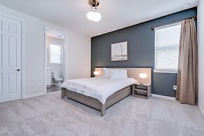 Phenomenal 8B 1810s Villa with Pool, Spa & Movie Theater