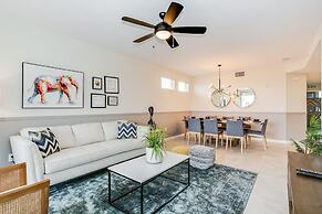 3 Bedroom Condo @ Storey Lake