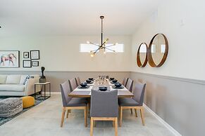 3 Bedroom Condo @ Storey Lake