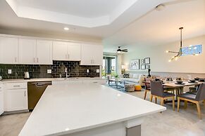 3 Bedroom Condo @ Storey Lake