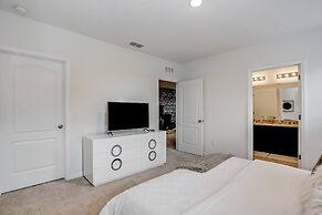 6bed 4Ba Villa Game Room Pool Spa