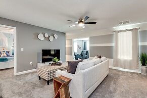 8 Bed 5 Ba Villa with Games, Pool & Spa