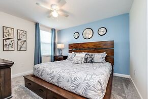 8 Bed 5 Ba Villa with Games, Pool & Spa