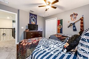 8 Bed 5 Ba Villa with Games, Pool & Spa