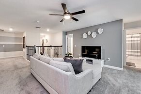 8 Bed 5 Ba Villa with Games, Pool & Spa