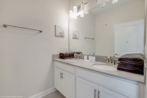 780pb Luxury Furnished 5 Bedroom 4 Bathroom