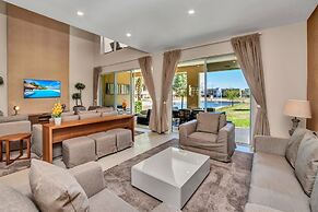 Modern Magic Village Resort Townhouse 7620