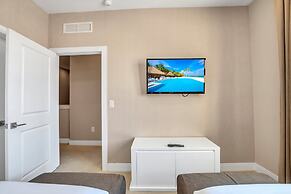 Modern Magic Village Resort Townhouse 7620