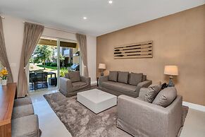 Modern Magic Village Resort Townhouse 7620