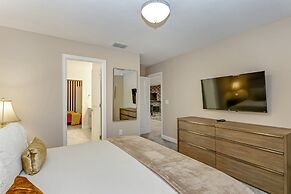 Champions Gate 9 Bdrm 5 BTH