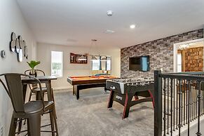 Champions Gate 9 Bdrm 5 BTH