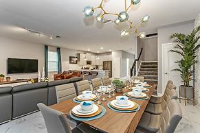 Champions Gate 9 Bdrm 5 BTH