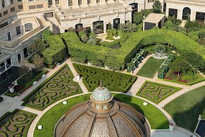 Grand Lisboa Palace Macau