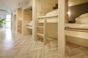 Lestel Maru - Hostel