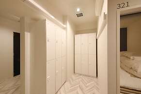 Lestel Maru - Hostel