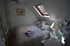 Immaculate 4-bed Apartment in Bournemouth & spa