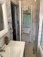 Immaculate 4-bed Apartment in Bournemouth & spa